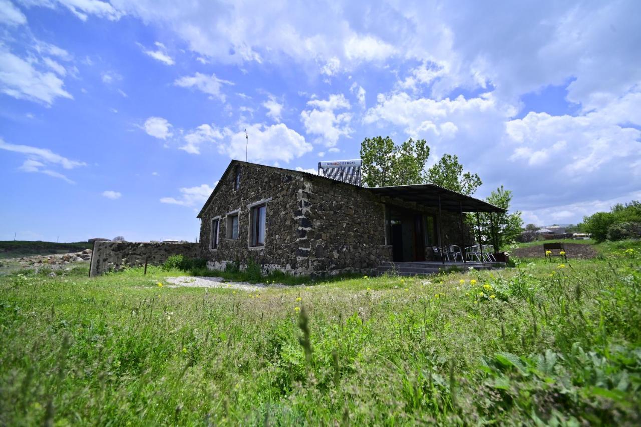 Sevan Tarsus Guesthouse Tsovazard Kültér fotó