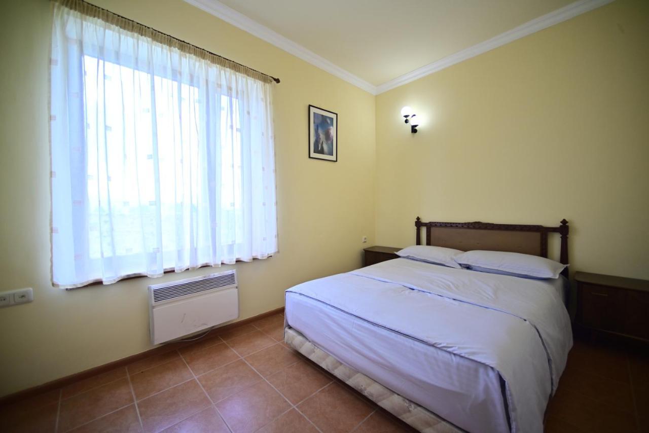 Sevan Tarsus Guesthouse Tsovazard Kültér fotó